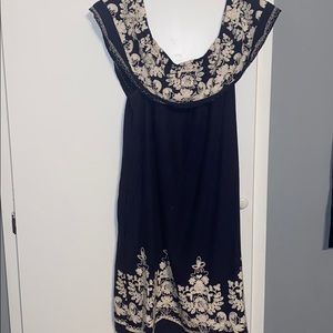 Off the shoulder dress with pockets